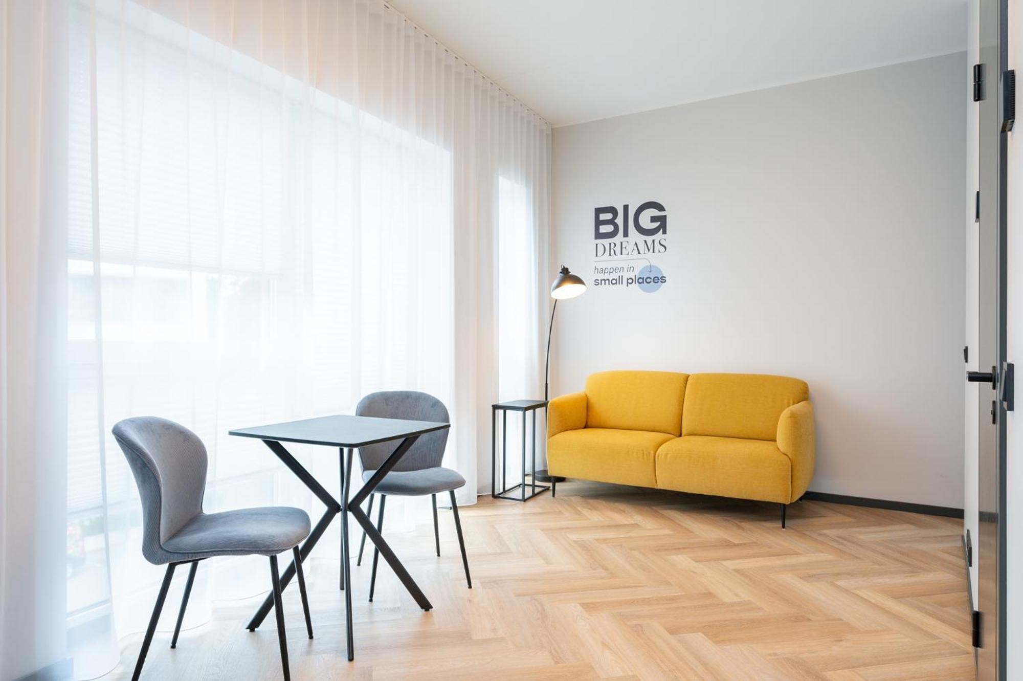 Rare Apartments - Self Check-In Miniapartments Tartu Buitenkant foto
